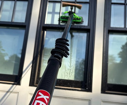 How Professional Window Cleaning Makes Your Home Brighter and More Energy Efficient